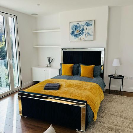 Stunning Flat In Chiswick Apartment Лондон Екстериор снимка